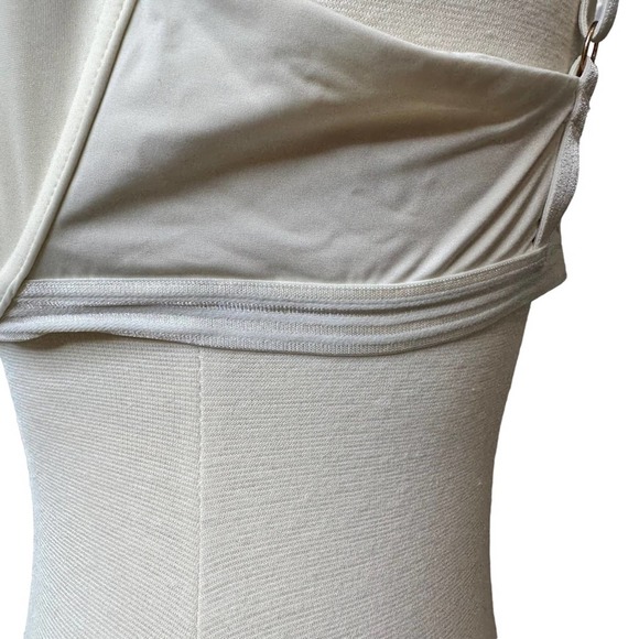 Savage X Fenty Womens Bra Wired Lightly Padded Adjustable Straps Off White 36D - Picture 6 of 8